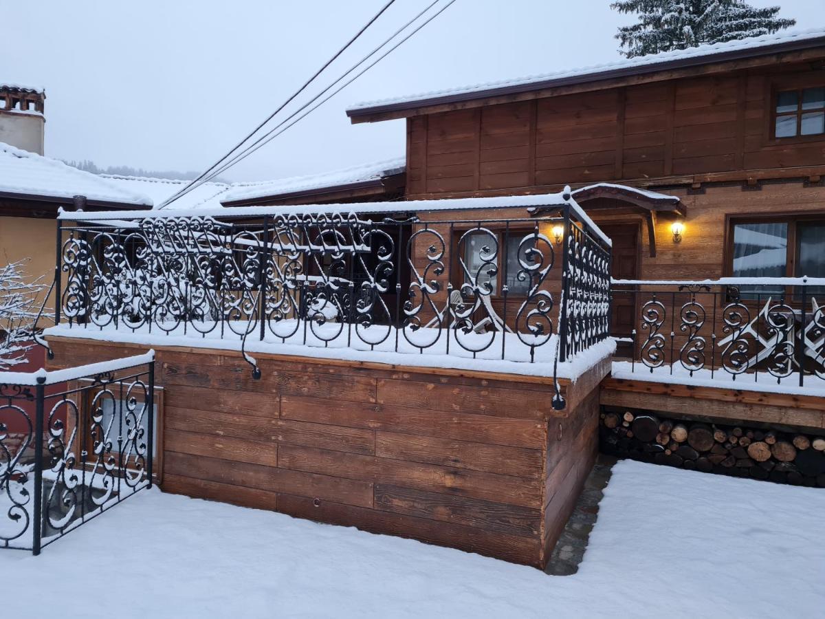 Guest House Zlatniyat Telets コプリフシティツァ エクステリア 写真